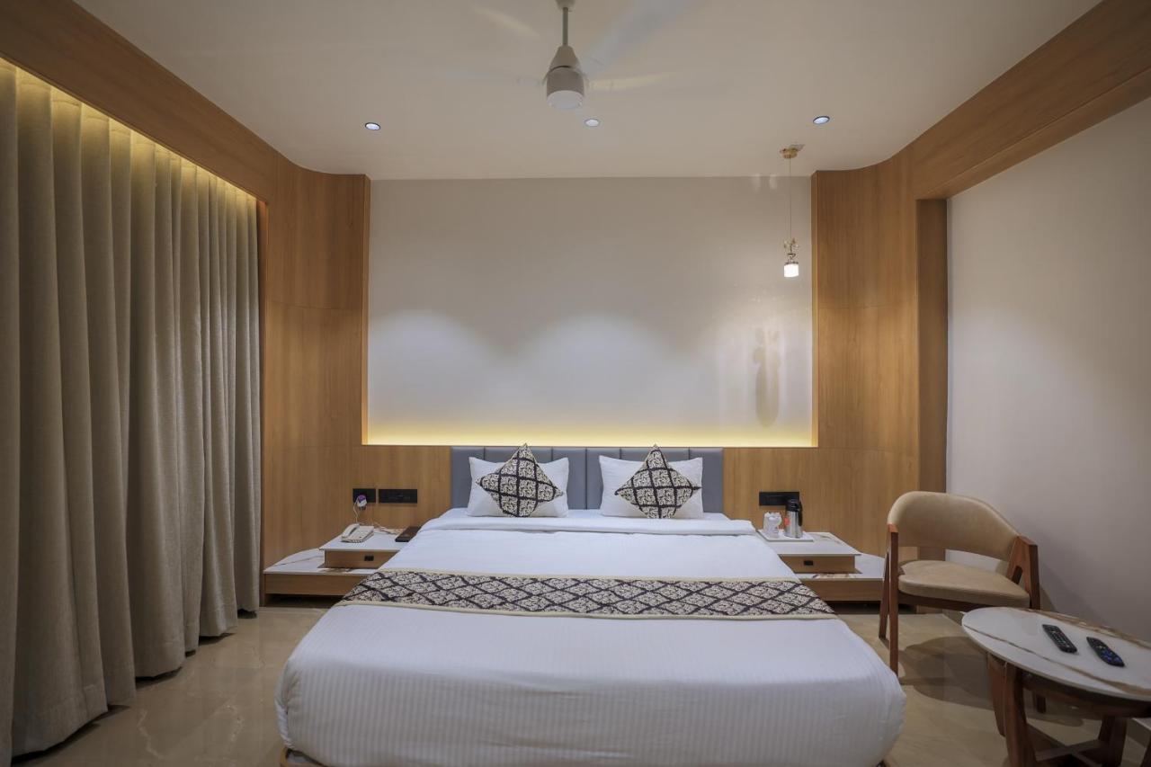 Hotel Aditya Mansingh Inn Somnāth Zewnętrze zdjęcie