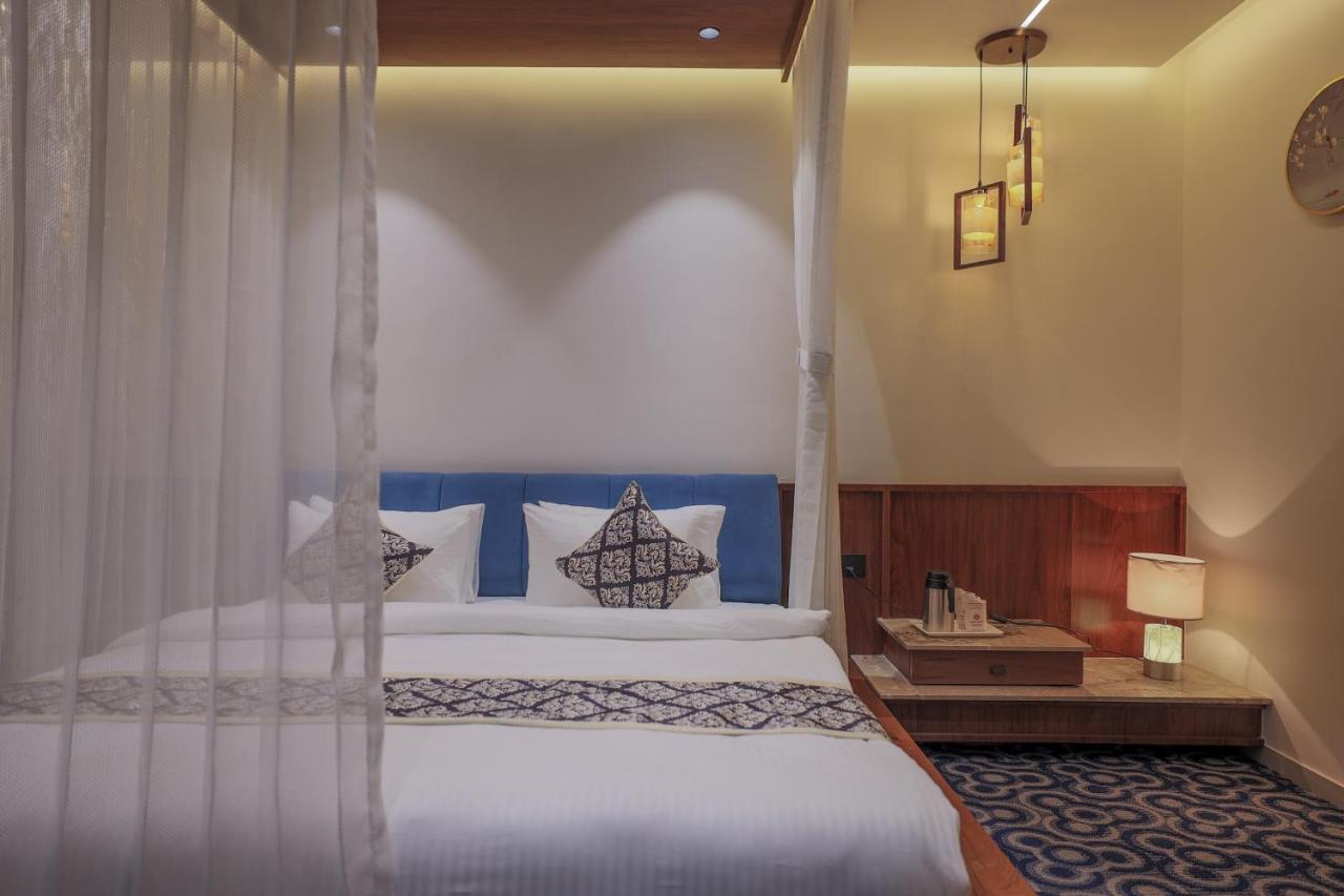 Hotel Aditya Mansingh Inn Somnāth Zewnętrze zdjęcie