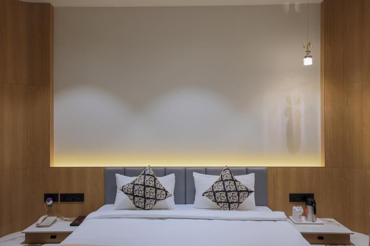 Hotel Aditya Mansingh Inn Somnāth Zewnętrze zdjęcie