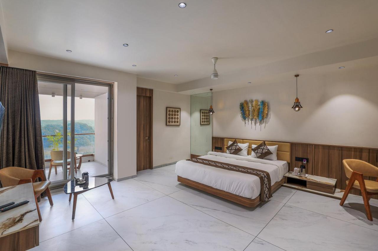 Hotel Aditya Mansingh Inn Somnāth Zewnętrze zdjęcie
