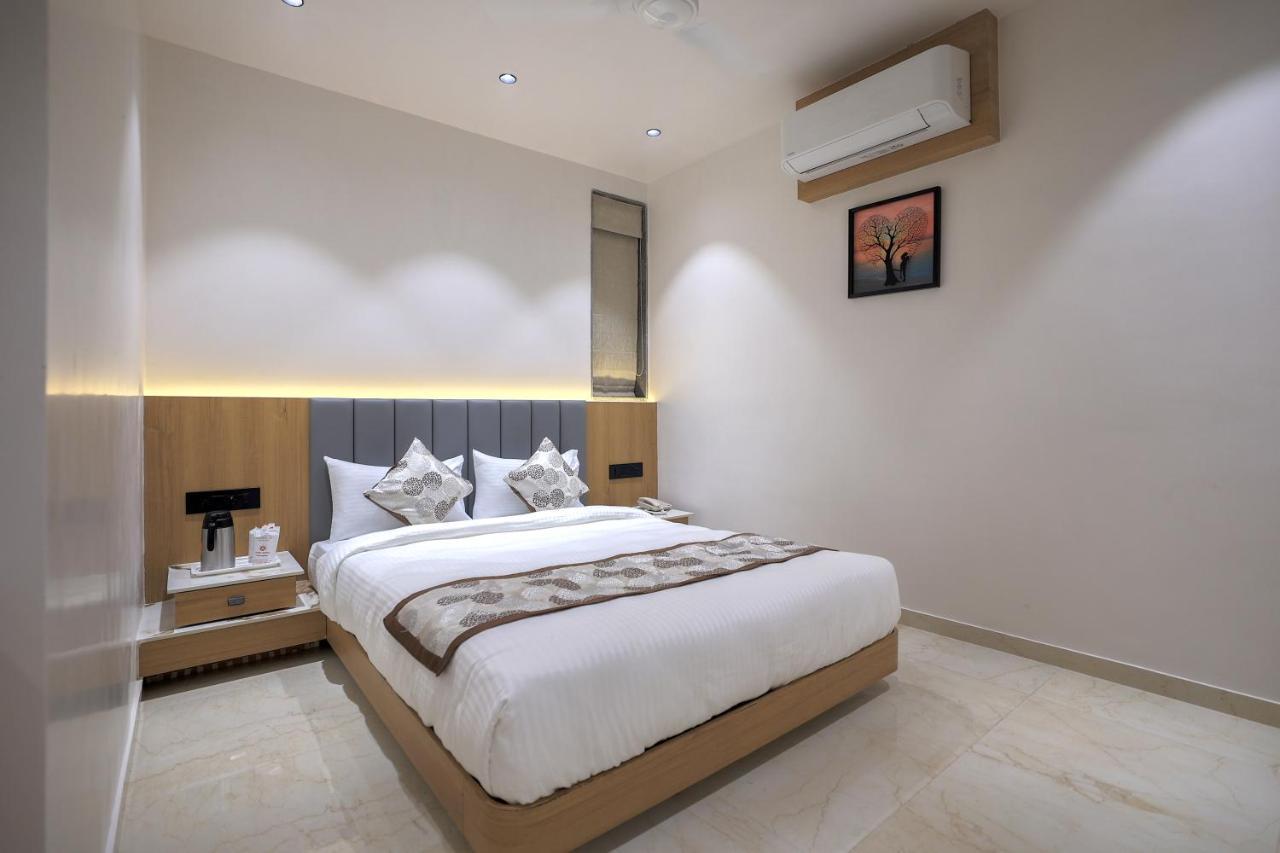 Hotel Aditya Mansingh Inn Somnāth Zewnętrze zdjęcie