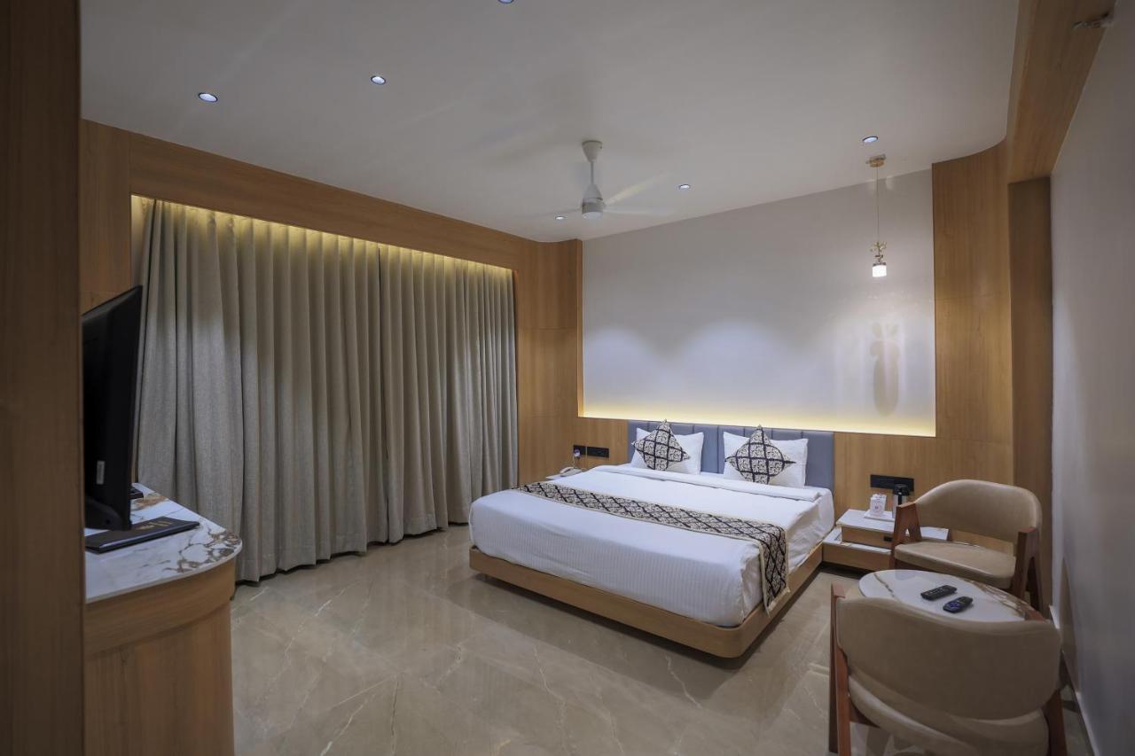 Hotel Aditya Mansingh Inn Somnāth Zewnętrze zdjęcie