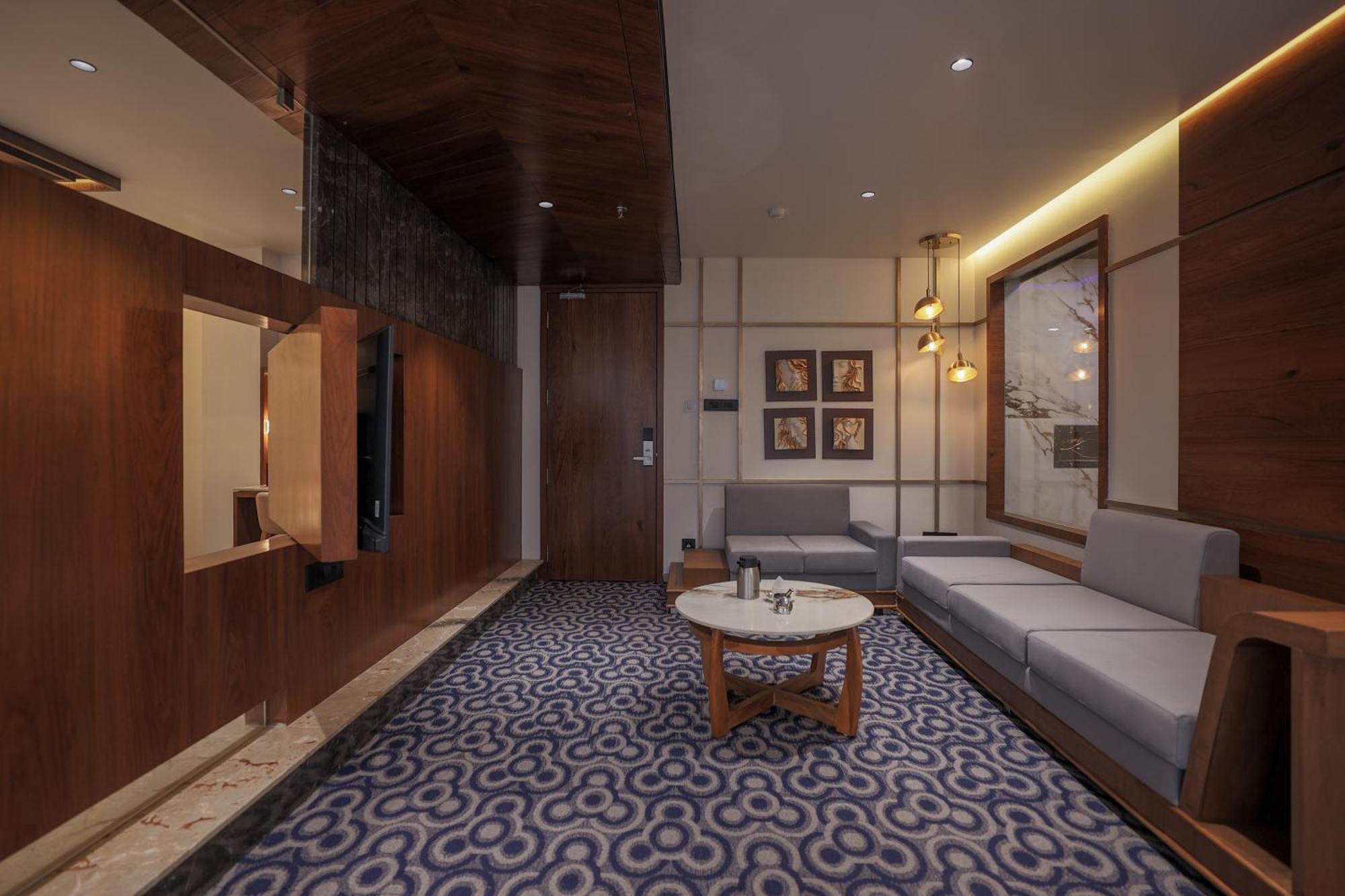 Hotel Aditya Mansingh Inn Somnāth Zewnętrze zdjęcie